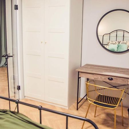 Pobookowane River View Apartments Gdańsk Extérieur photo