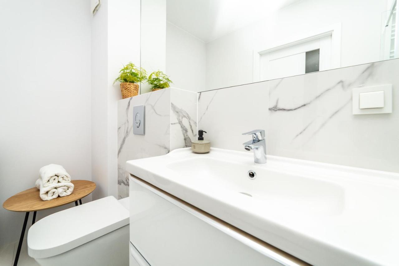 Pobookowane River View Apartments Gdańsk Extérieur photo